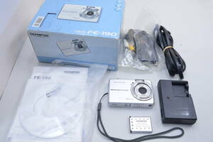【ecoま】OLYMPUS FE-190 コンパクトデジタルカメラ