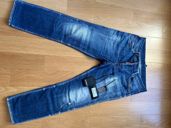 Dsquared2 ディースクエアード スケーター SKATER JEAN