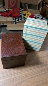 鎌倉彫 茶箱 茶道具 木製漆器 木製 漆器 漆 小物入れ 紙箱付き 工芸品