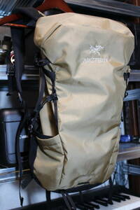  Arc'teryx blaiz25 backpack ARC'TERYX Brize25 rare color CANVAS(30022)