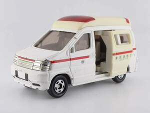 廃盤トミカ 日産 エルグランド 高規格救急車 2006年No.12　《ミニカー 車 自動車 レア 絶版 まとめ 大量 セット》