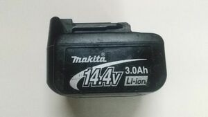 マキタ 14.4V 3.0a バッテリー（3）
