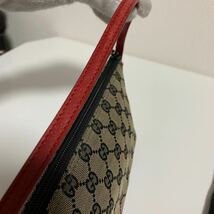 使用回数少　美品　GUCCI グッチ GGキャンバス ミニハンドバッグ アクセサリーポーチ _画像5