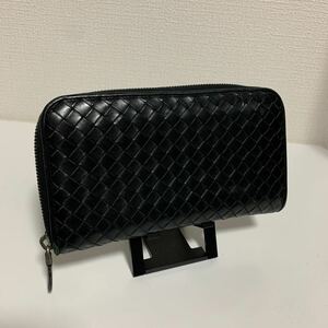 美品　BOTTEGA VENETA ボッテガヴェネタ イントレチャート ブラック レザー ラウンドファスナー 長財布 黒 