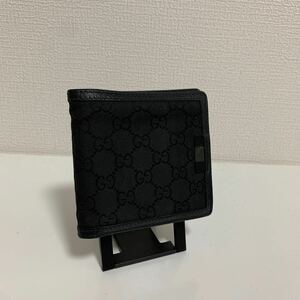 美品　LOUIS VUITTON ルイヴィトン ナイロン　レザー　二つ折り財布 折り財布 ブラック