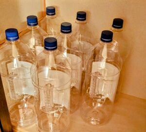 焼酎の4Lペットボトル(空容器)×8本セット