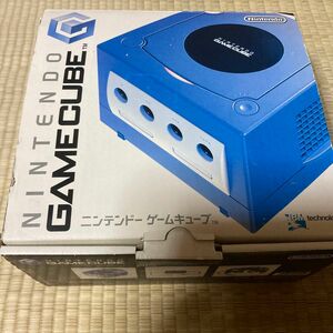 ゲームキューブ 本体　GAMECUBE バイオレット ニンテンドーゲームキューブ 任天堂　外箱付き