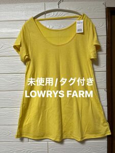 【未使用/タグ付き】LOWRYS FARM 少し丈長　半袖薄手　Aラインカットソー