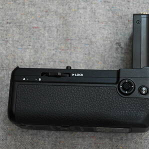 Nikon Z 6II ボディ 総ショット数2146枚  縦位置グリップMB-N11 予備バッテリーEN-EL15C XQDメモリーカード128GB ACアダプターEH-7Pの画像6
