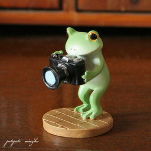 Copeau コポー カメラでパシャリ 置物 ダイカイ カメラ オブジェ カエル 雑貨