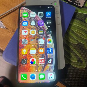 iPhone 11 pro max パネル　社外品