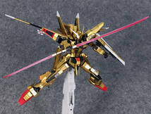 【MG 1/100 ORB-01 OOWASHIPACK/SHIRANUIPACK アカツキガンダム Akatsuki Gundam 徹底改修塗装完成品 機動戦士ガンダムSEED Freedom】047_画像2