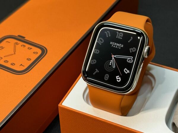 ☆即決 バッテリー93％ Apple Watch series5 HERMES 44mm アップルウォッチ エルメス GPS+Cellular シルバーステンレス シリーズ 924