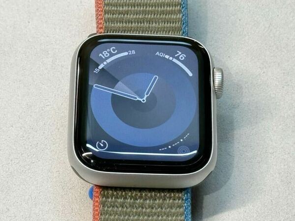 ☆即決 初めての方もオススメ Apple Watch SE 40mm シルバーアルミニウム アップルウォッチ GPS 952