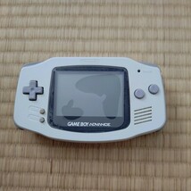 ★即N★任天堂★ゲームボーイ アドバンス★Nintendo GAMEBOY ADVANCE★AGB-001 ホワイト 白★動作OK★動作品★液晶交換推奨_画像3