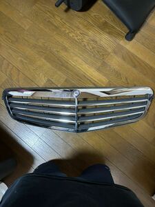A204 880 12 83 フロントGrille ラジエーターGrille Mercedes Benz w204 Used item ②