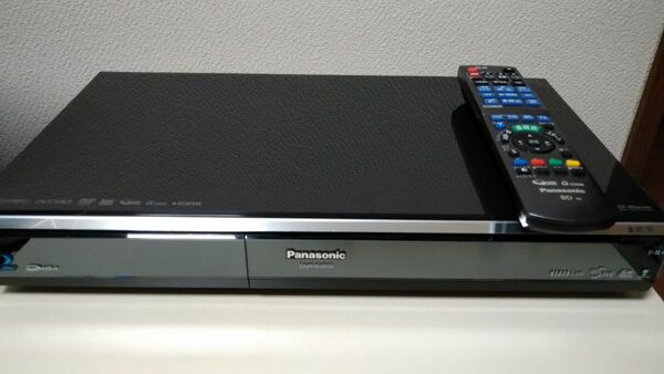 Panasonic DMR-BW950　※1TB、リモコン付