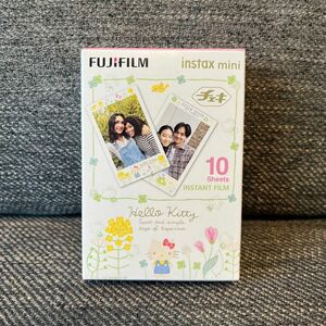 新品　FUJIFILM instax mini チェキ　フィルム　ハローキティ　1点