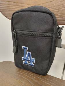  unused MLB Logo embroidery Mini shoulder bag black 