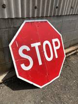 USロードサイン ヴィンテージ STOP ストップ　看板　トラフィックサイン 世田谷ベース　アメリカ USA ガレージ 本物標識 ストリートサイン _画像2