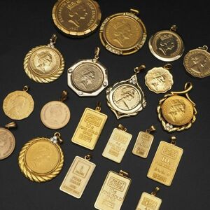 (CMP0501) 1円 コイントップ アクセサリー 大量セット メダル エリザベス デザイン ゴールドカラー ペンダント チャーム ヘッド まとめて