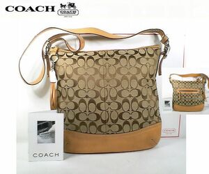 ★未使用に近い！★ＣＯＡＣＨ　コーチ★とってもお洒落で素敵な♪定番！大人気♪シグネチャー ロングショルダーバッグ■メタルチャーム付