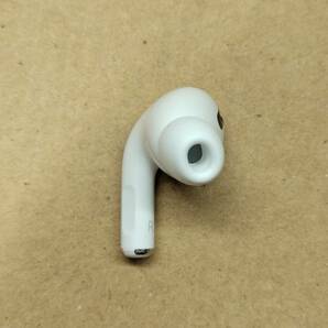 【USED】 P-2R Apple Airpods pro アップル 純正 エアーポッズ プロ 第1世代 イヤホン R側のみ A2083