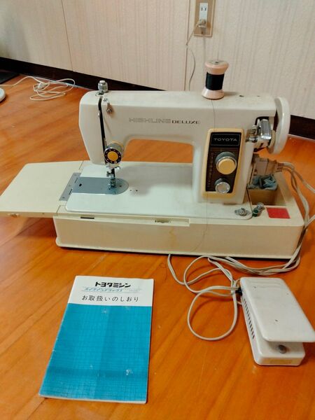 ジャンク 電動ミシン トヨタ HH-287