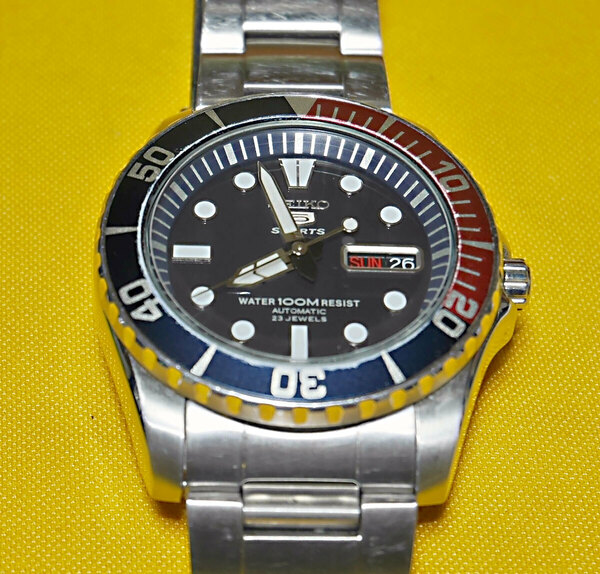 ♪送料込み SEIKO 5 SPORTS ペプシ　中古良品♪