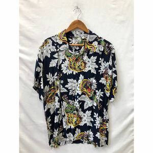 【SUN SURF】RAYON HAWAIIAN SHIRT UKULELE MELODY サンサーフ Lサイズ NVY 総柄 半袖シャツ SS38029 ts202405