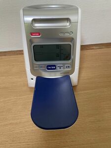 オムロン デジタル自動血圧計 HEM-1020 シリーズ HCR-1702 OMRON 自動電子血圧計 スポットアーム