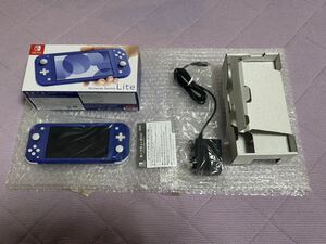 ◆美品◆ 任天堂 Nintendo Switch Lite 本体/箱 セット ブルー ゲーム機本体 スイッチライト 初期化/動作確認済 
