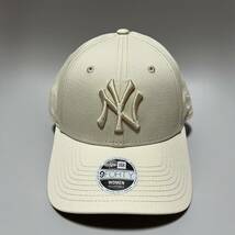 期間限定　値下げ　NEW ERA ニューエラ キャップ帽子 ニューヨークヤンキース キャップ オフホワイト_画像2