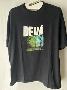 DEVA STATES ディヴァステイツ　半袖プリントTシャツ ブラック