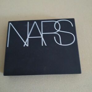 NARS クワッドアイシャドー