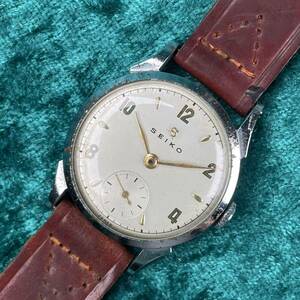 13ビンテージ 精工舎SEIKO セイコー 希少 戦後 新10B 1741 10石 亀戸第二精工舎 スモセコ 手巻 鶴マーク 植字ティアドロップ 飛びアラビア