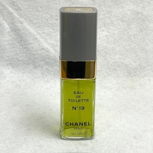 CHANEL/シャネル　ほぼ満量　Ｎ°19　オードゥトワレット　100ml