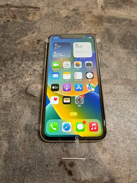 11347 iPhone11 128GB ホワイト　SIMフリー　中古　※本体のみ