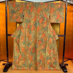 着物　小紋　普段着　お洒落着　紋なし　花柄　美品　和服　和装　身丈165cm　裄丈65cm　■Y253