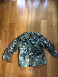 (MF７)　米軍実物 M-65フィールドジャケット M/SHORTサイズ CAMOUFLAGE　寒冷地仕様　実使用品？