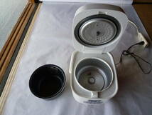 ☆　アイリスオーヤマ　マイコンジャー炊飯器　２０１７年製　 ERC-MB30-W-D　☆　USED_画像4