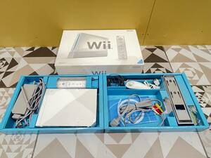 【2002】 Wii 本体 RVL-001 箱付 動作未確認 通電確認済