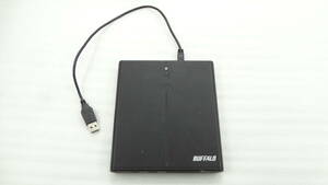 ポータブルDVDマルチドライブ BUFFALO DVSM-P58U2/B 中古動作品(w913)