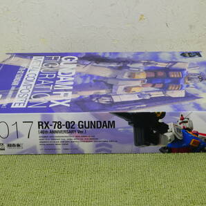 087-R21) 未開封品 GUNDAM FIX FIGURATION METAL COMPOSITE RX-78-02 ガンダム (40周年記念Ver.) バンダイの画像2