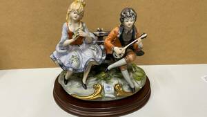 BROC ATMOSPHERE SAVOIE PRINCIPE porcellane カポディモンテ 少年 少女 ベンチ 工芸品 陶器 置物 人形 /1245