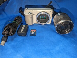 SONY NEX-F3 ミラーレス一眼カメラ 3.5-5.6/18-55OSSレンズ バッテリー付き　動作確認済み　ソニー