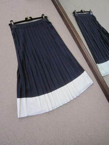  closet adjustment!JUNKO SHIMADA 49 AVE 65%rayon*35%nylon BICOLOR knitted pleated skirt 38(40 thin )used