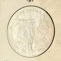 蘇や(KAY205)　記念硬貨　1983年　ロサンゼルス　オリンピック　銀貨　プルーフコイン　1ドル　中古品　コンパクトサイズ_画像3