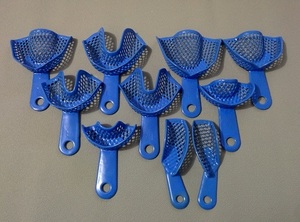 歯科技工　１０個セット　樹脂コート印象トレーインプレッショントレー　青