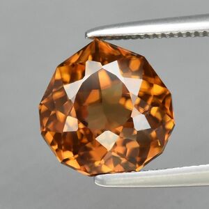 No.337 イエロージルコン 約2.99ct 約8.2mm×8mm タンザニア産